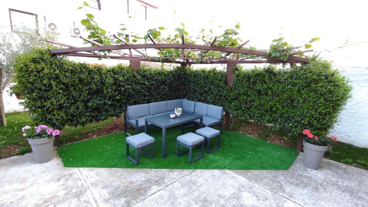 Apartment Nikolena โรวินสโก เซโล ภายนอก รูปภาพ